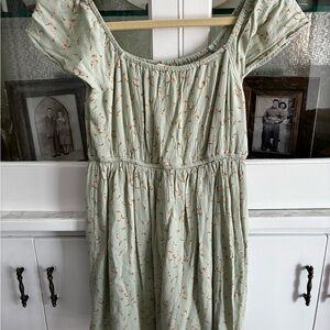 American Eagle Outfitters Sage Green Floral Mini Baby Doll Sun Dress Small